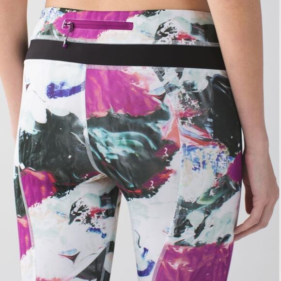 Lululemon Athletica ‘Run: Inspire Crop II’ in Pigment Wave Multi / Black Size 4 - Picture 15 of 16